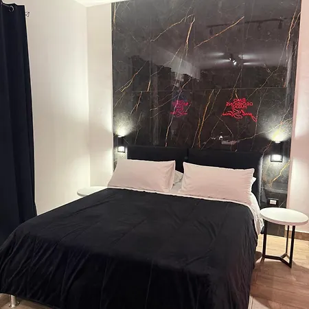 Πανσιόν Elene Luxury Boutique 4*